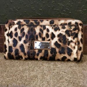 Guess wallet